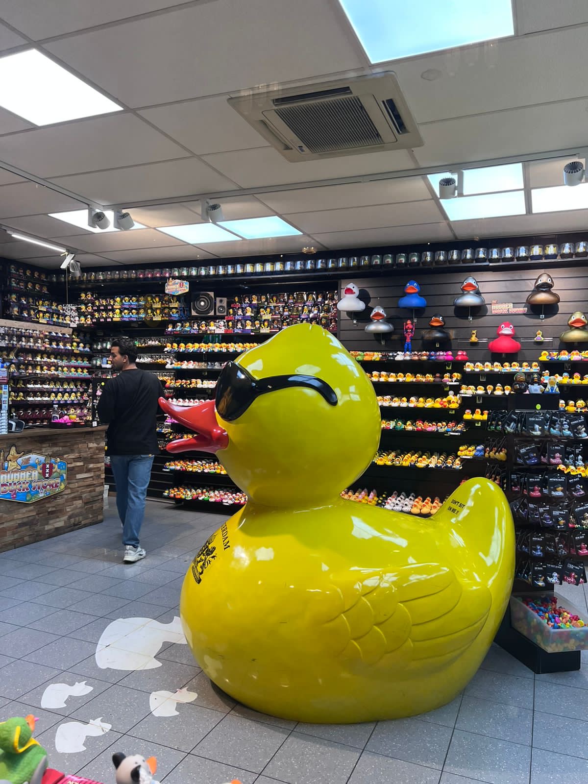 Experiential & Guerrilla Brand Activation Guide 2025